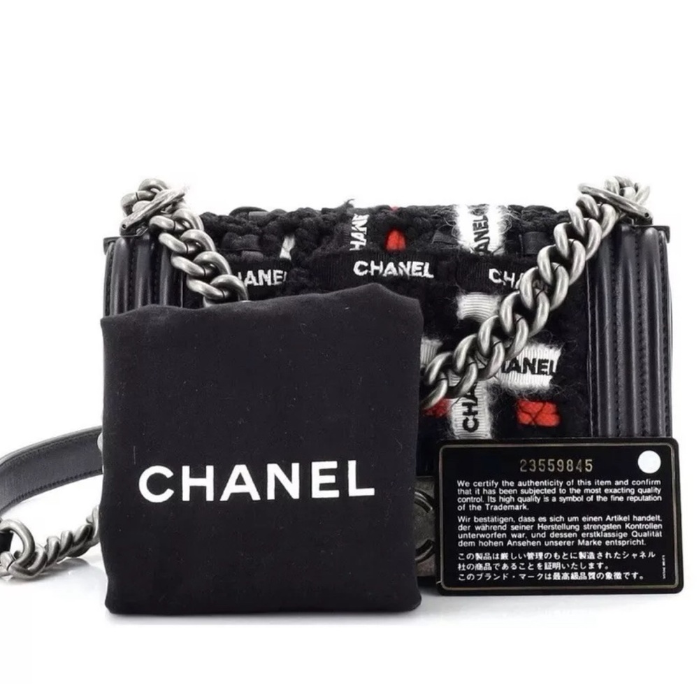 ❤️❤️SOLD❤️❤️Chanel Boy2016 Limited Edition Tweed/Lambskin Leather Crossbody - Picture 2 of 11